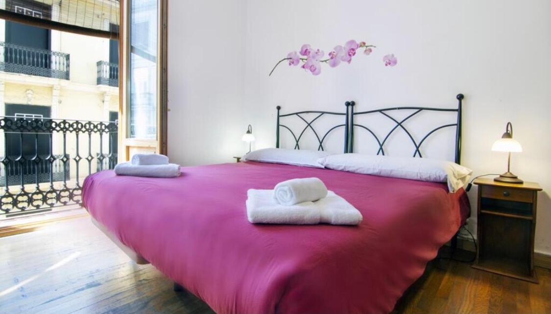 Kasa Katia Guest House Валенсія Екстер'єр фото