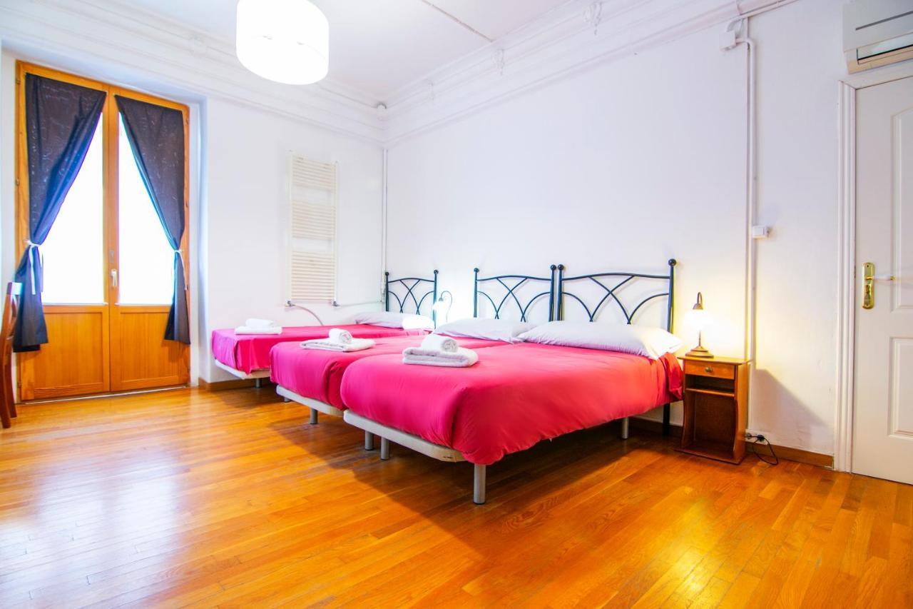 Kasa Katia Guest House Валенсія Екстер'єр фото
