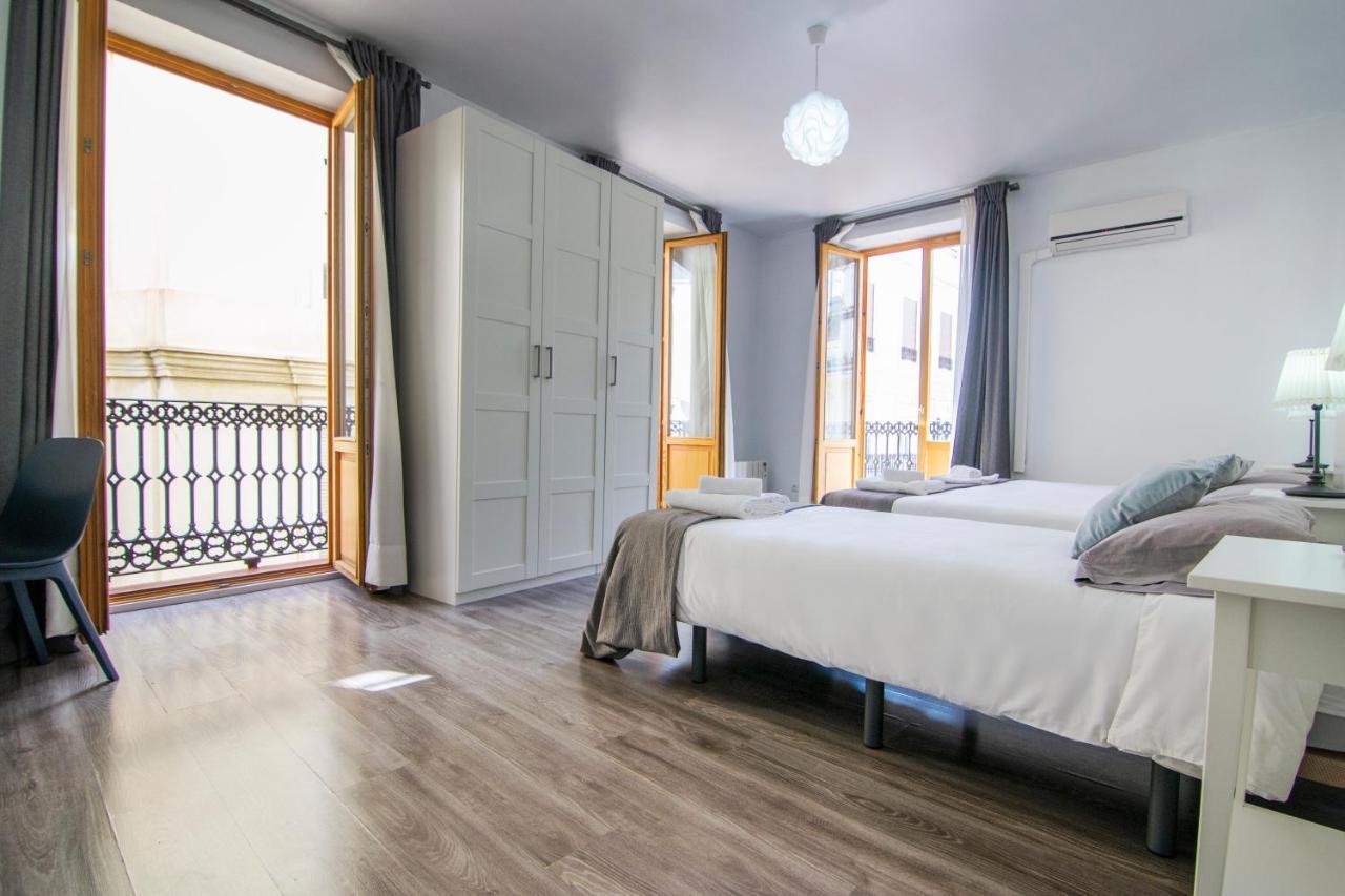 Kasa Katia Guest House Валенсія Екстер'єр фото